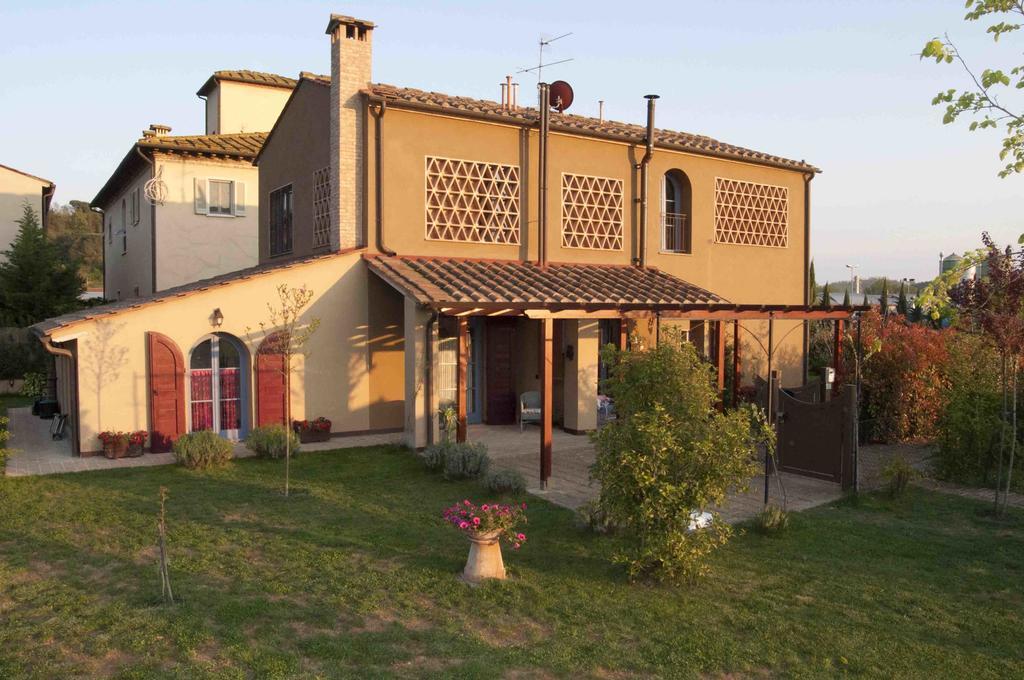 לינה וארוחת בוקר בארברינו די ואל ד'אלסה La Casina Di Cioccolata חדר תמונה